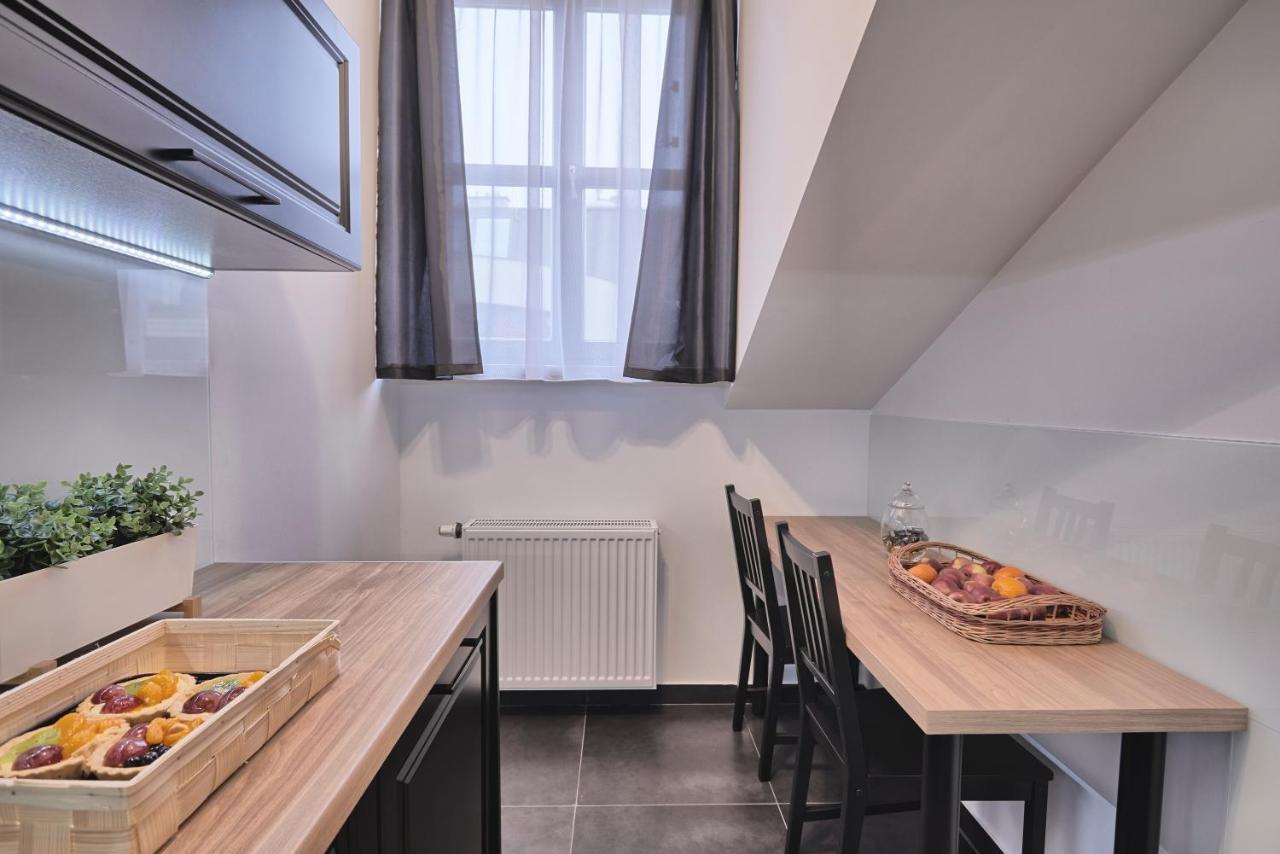 Cafe Garden Residence 크라쿠프 외부 사진